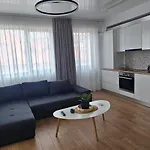 Apartment Rezidential - 50m Faleza *