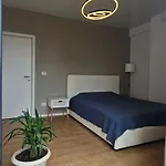 Apartament Rezidential - 50m Faleza