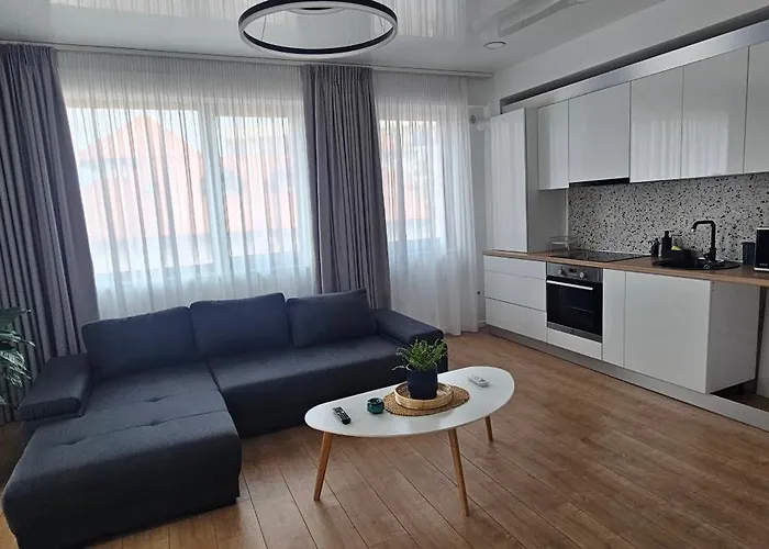 Apartment Rezidential - 50m Faleza *